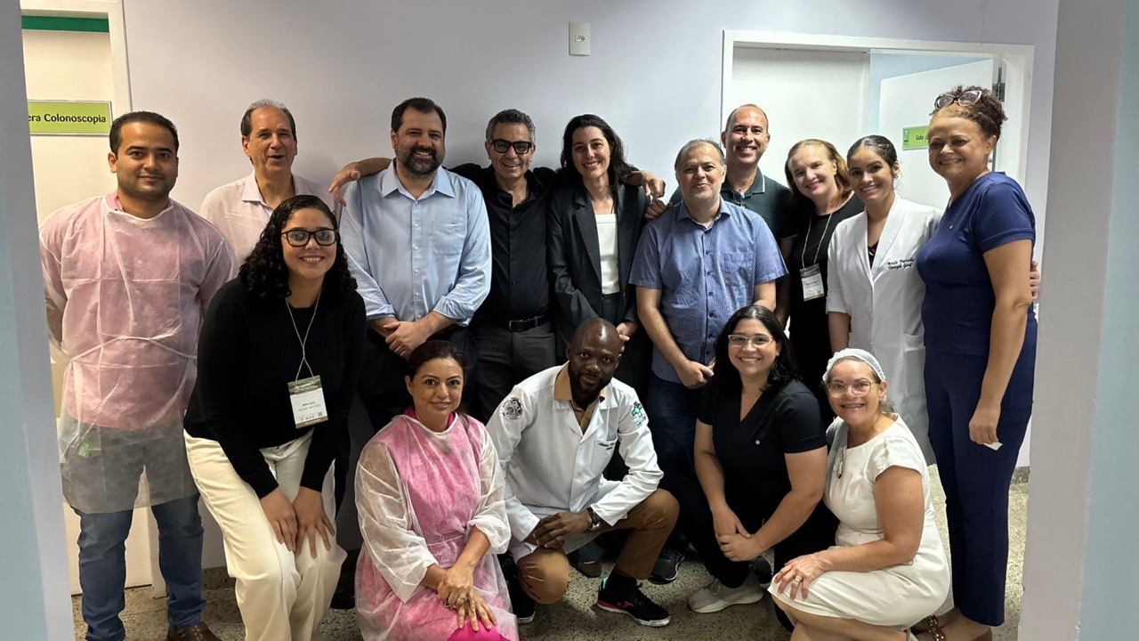Dr. João Paulo com a equipe e profissionais participantes do CONNECT 2026, em Manaus.